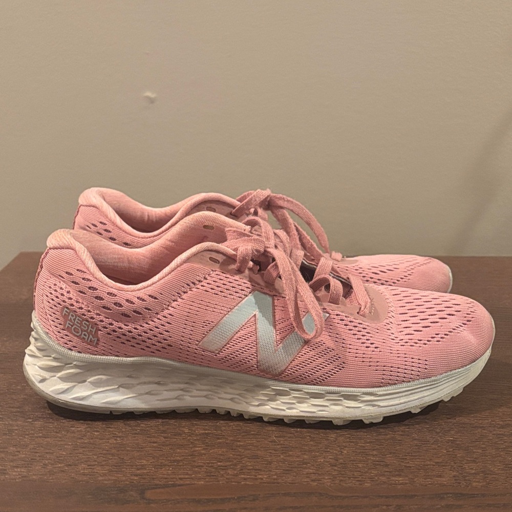 New Balance Women's Athletic Shoes in Pink and White